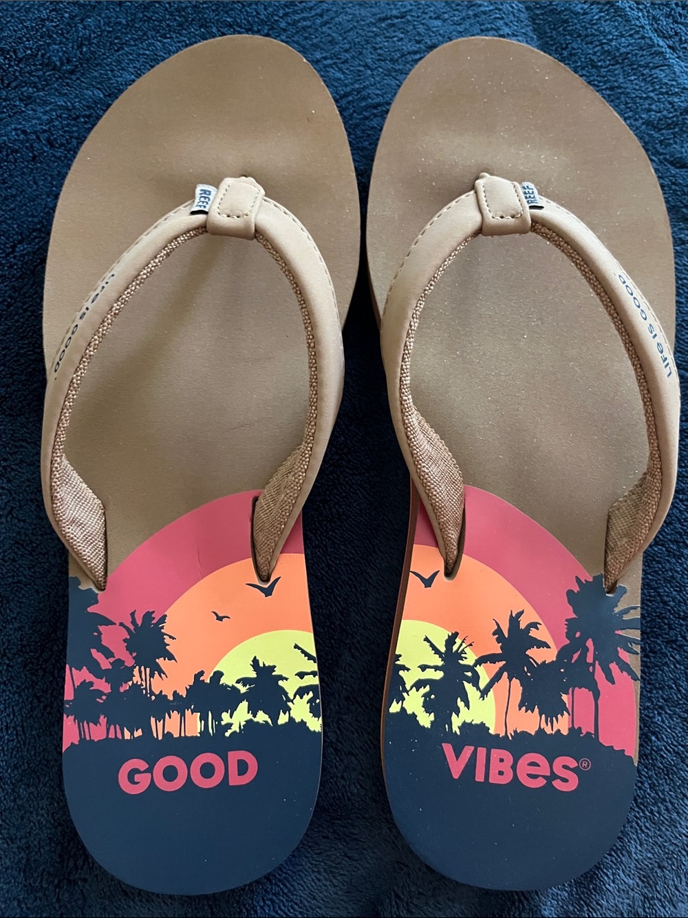 Life is Good Reed Sandals - Size 8